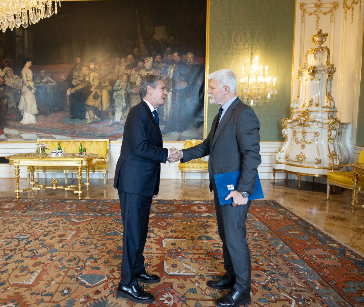 Ngoại trưởng Mỹ thảo luận về giải pháp hỗ trợ Ukraine với các nhà lãnh đạo Séc